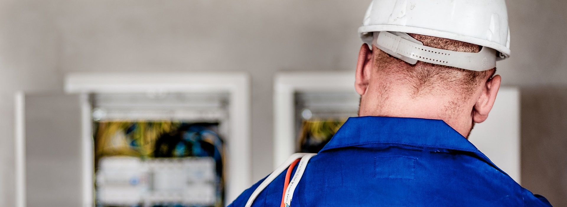 THE MOST POWERFUL & EASY TO USE FIELD SERVICE SOFTWARE